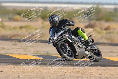 media/Nov-06-2023-Moto Forza (Mon) [[ce023d0744]]/3-Intermediate Group/Session 5 (Turn 4)/